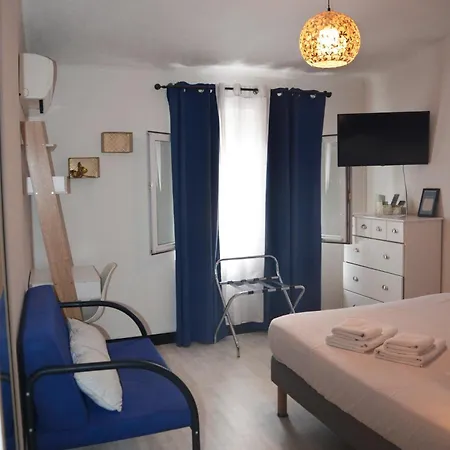 Le Flore Hotell Fréjus