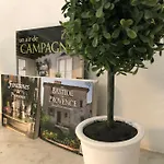 Le Flore Szálloda Fréjus
