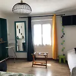Le Flore Szálloda