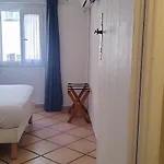 Szálloda Le Flore Fréjus