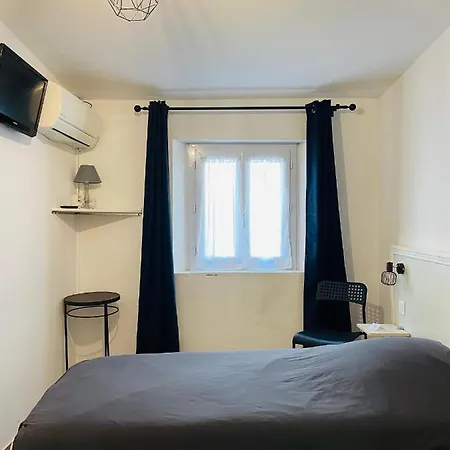Le Flore 2* Fréjus